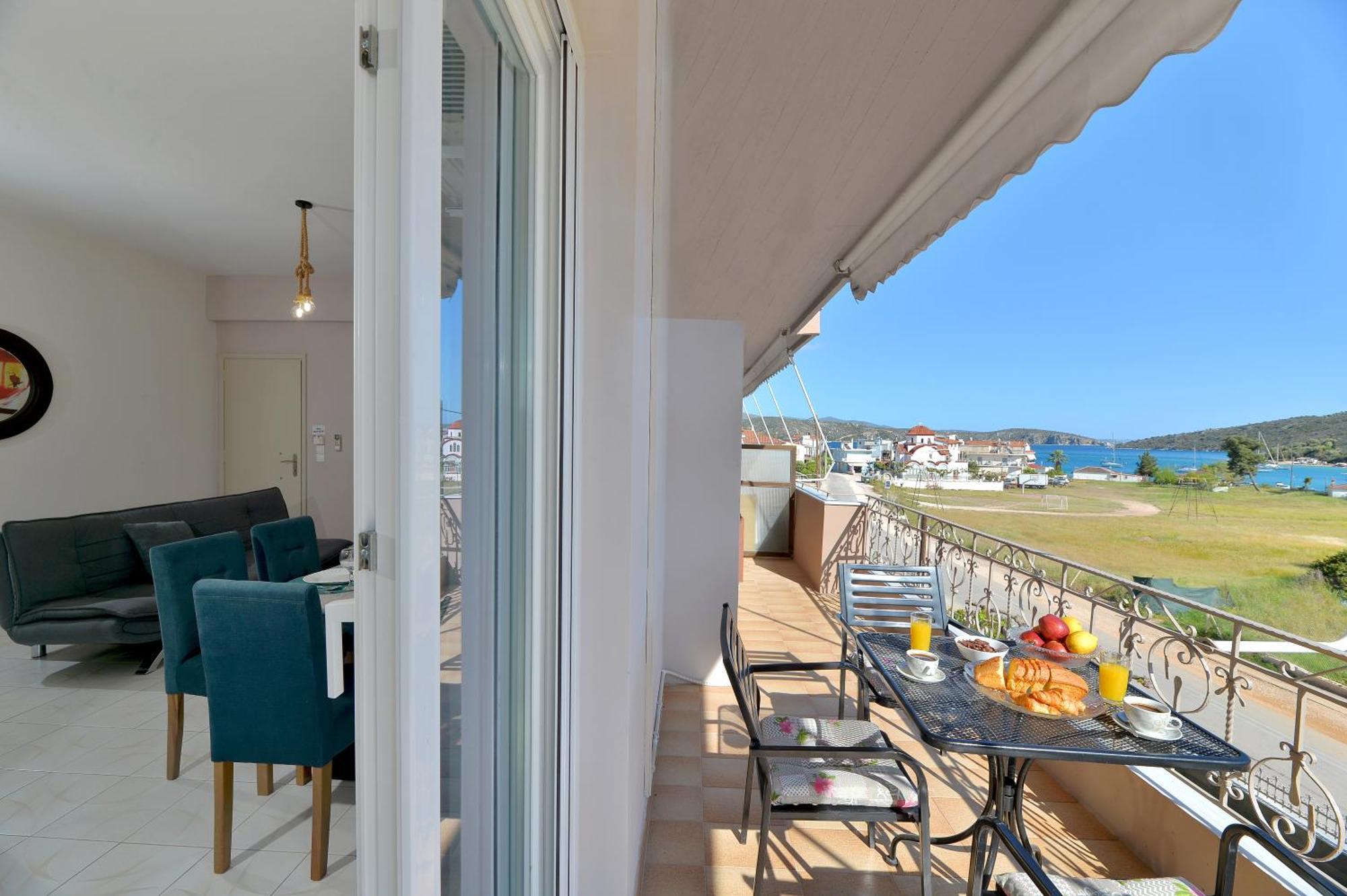 Stork Apartment Vivari